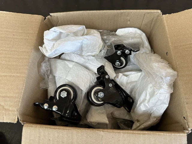 Lot wielen - afbeelding 2 van  2