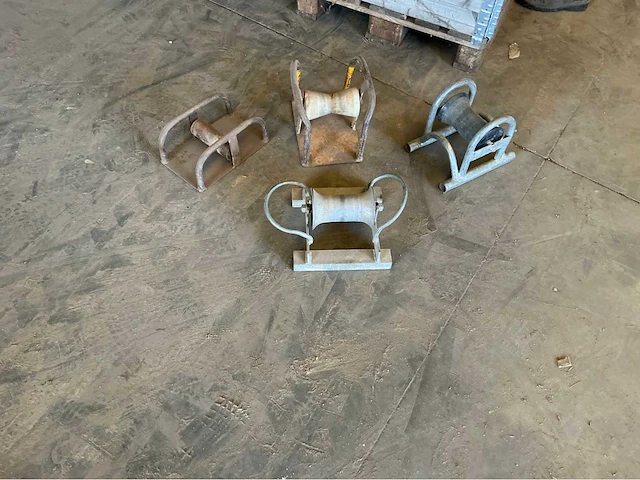 Lot wieltjes aannemersmateriaal (37x) - afbeelding 4 van  4