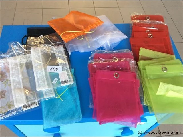 Lot zakjes - afbeelding 1 van  3