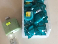 Lot zeepjes - afbeelding 1 van  2