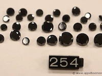 Lot zwarte diamandjes plm 47,69ct - afbeelding 1 van  3