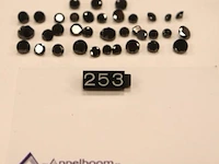 Lot zwarte diamandjes plm 53,29ct - afbeelding 1 van  4