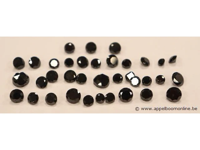 Lot zwarte diamandjes plm 53,29ct - afbeelding 2 van  4