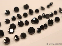Lot zwarte diamandjes plm 53,29ct - afbeelding 4 van  4