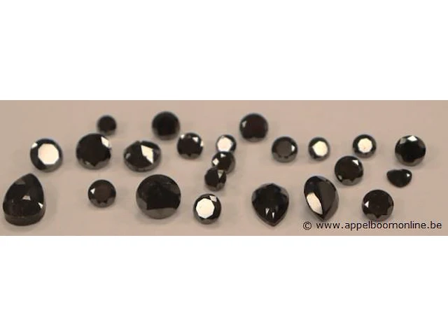 Lot zwarte diamandjes plm 60,61ct - afbeelding 2 van  4