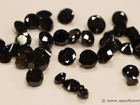 Lot zwarte diamandjes plm 90,72ct, b-keuze - afbeelding 3 van  3