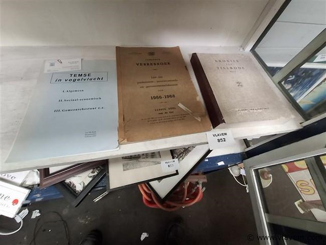 Lotje boeken - afbeelding 1 van  4