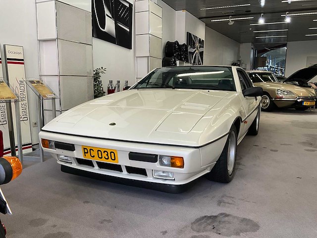 Lotus blinkt uit. oldtimers > 15 - afbeelding 1 van  39