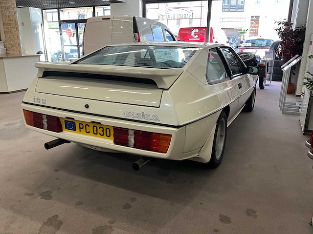 Lotus blinkt uit. oldtimers > 15 - afbeelding 35 van  39