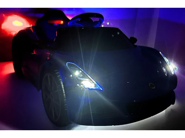 Lotus emira elektrische kinderauto 12v - blauw - afbeelding 11 van  19