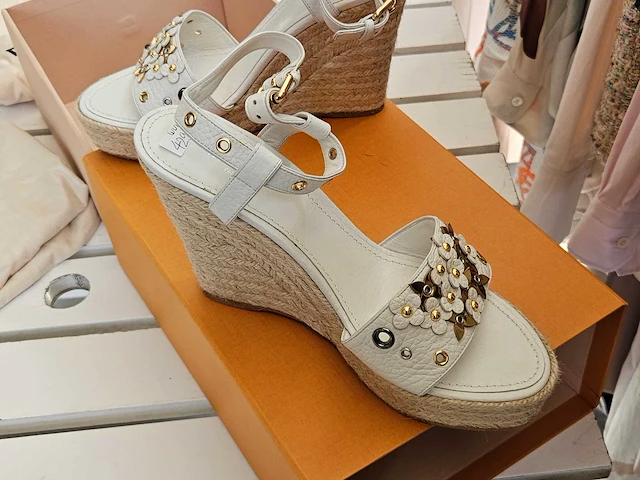 Louis vuitton dames schoenen 'tropical' - afbeelding 5 van  10