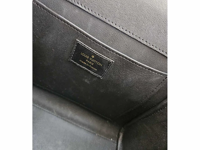 Louis-vuitton luxe-handtas 'arch' pm (special edition) - afbeelding 9 van  9
