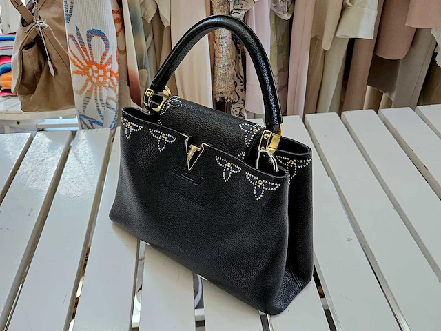 Louis-vuitton luxe-handtas 'capucine flower' (limited edition) - afbeelding 1 van  10
