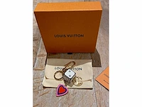 Louis-vuitton luxe-keychain 'bijoux fantaisie' - afbeelding 2 van  5