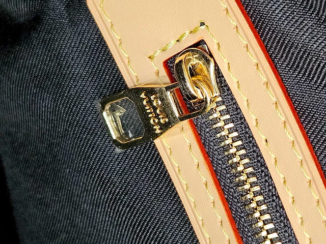 Louis-vuitton luxe-reistas 'keepall bandouliere 50' - afbeelding 6 van  15