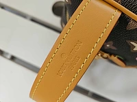 Louis-vuitton luxe-reistasje 'locker drop kit' - afbeelding 5 van  13