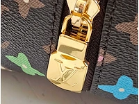 Louis-vuitton luxe-reistasje 'locker drop kit' - afbeelding 11 van  13