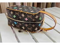 Louis-vuitton luxe-reistasje 'locker drop kit' - afbeelding 13 van  13