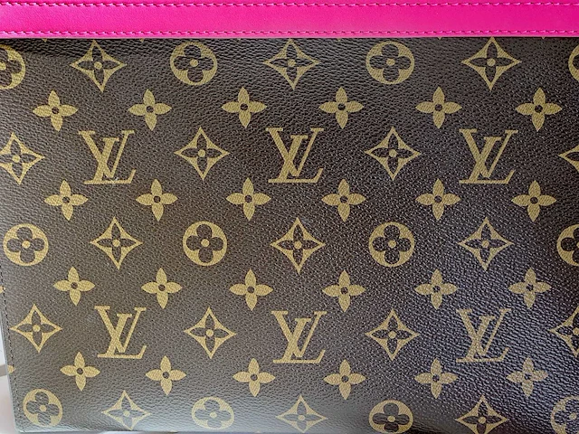 Louis-vuitton 'pochette voyage mm' - afbeelding 4 van  9