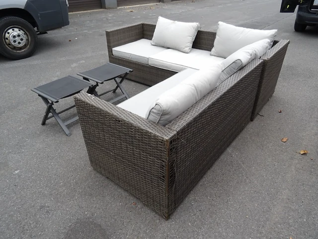 Lounge + parasol - afbeelding 4 van  9