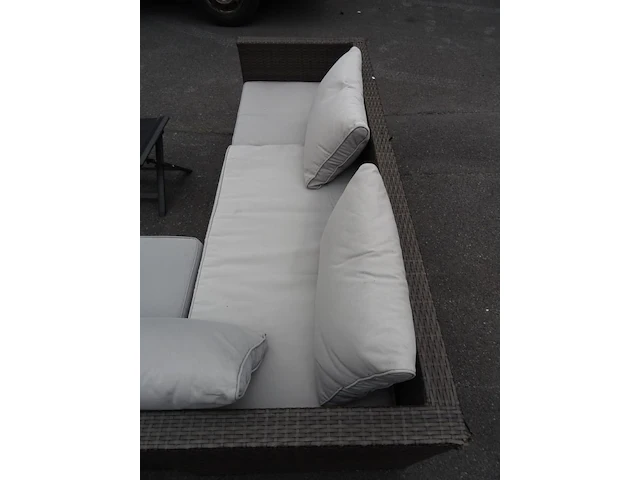 Lounge + parasol - afbeelding 6 van  9