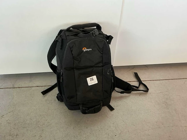 Lowepro 300 aw cover rugzak voor accessoires fotografie - afbeelding 1 van  3