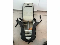 Lowepro 300 aw cover rugzak voor accessoires fotografie - afbeelding 3 van  3