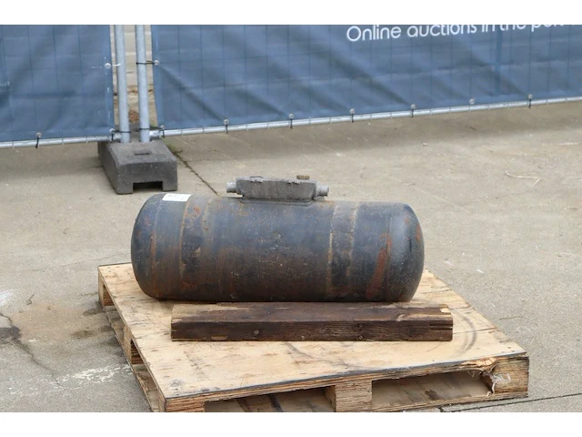Lpg tank - afbeelding 1 van  1