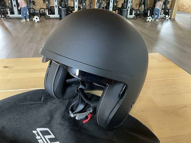Ls2 helmets motorhelm (17x) - afbeelding 2 van  4