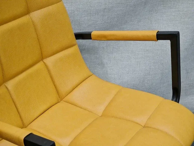 Lucca yellow pu - dining chair (4x) - afbeelding 2 van  6