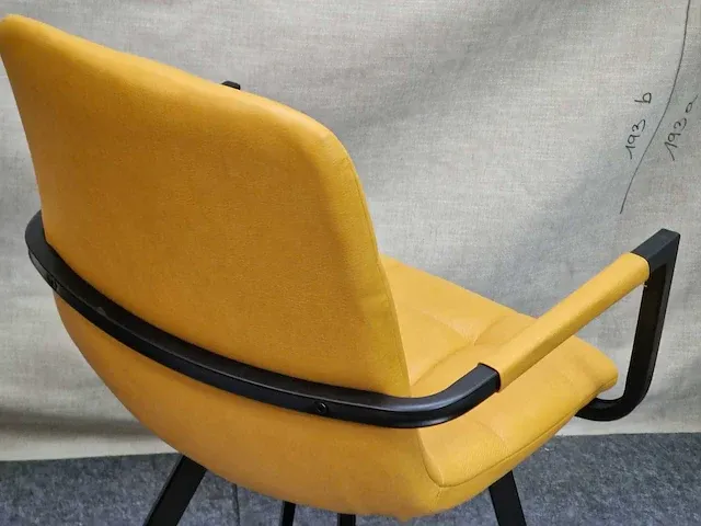 Lucca yellow pu - dining chair (4x) - afbeelding 3 van  6