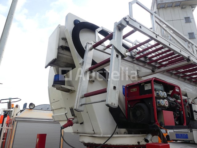 Luchtbrandweerwagen man ls19llc (2004-31.527 km-vin:wmal87zzz3y118631) - afbeelding 7 van  42