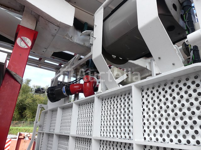 Luchtbrandweerwagen man ls19llc (2004-31.527 km-vin:wmal87zzz3y118631) - afbeelding 42 van  42