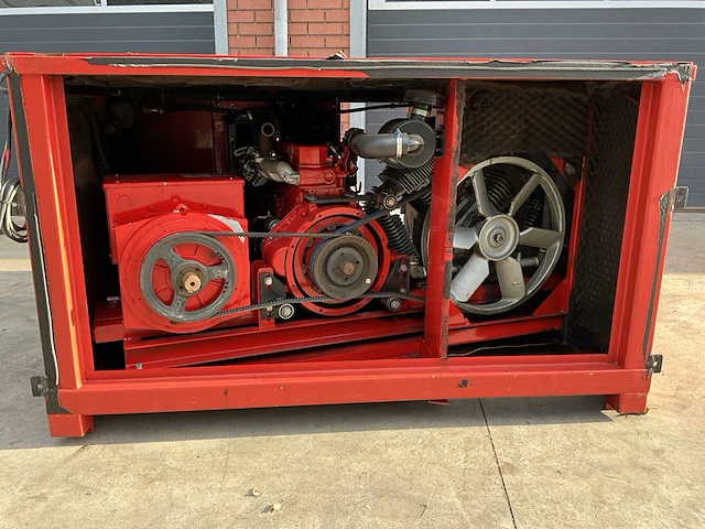 Luchtcompressor - stamford stroomaggregaat 16kva 230/400v - afbeelding 5 van  28