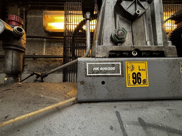 Luchtcompressor airpress pat 38b/200ct4 - afbeelding 2 van  4