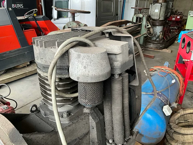 Luchtcompressor ceccato 4887 + expansievat air compact - afbeelding 4 van  4