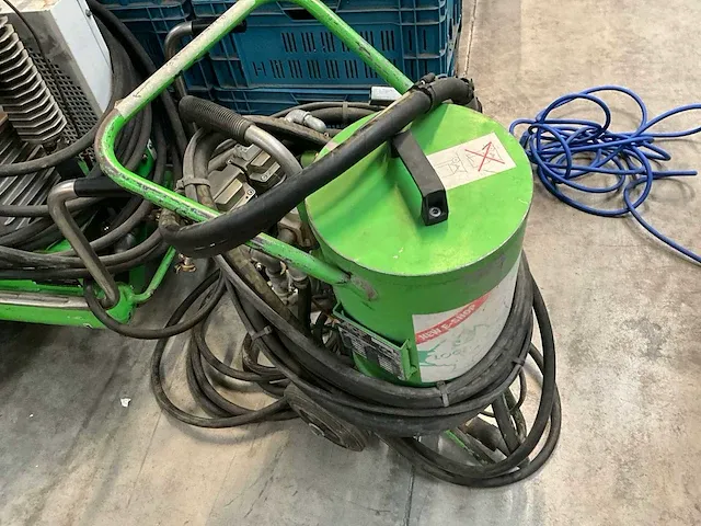 Luchtcompressor, zandstraler acf - afbeelding 3 van  24