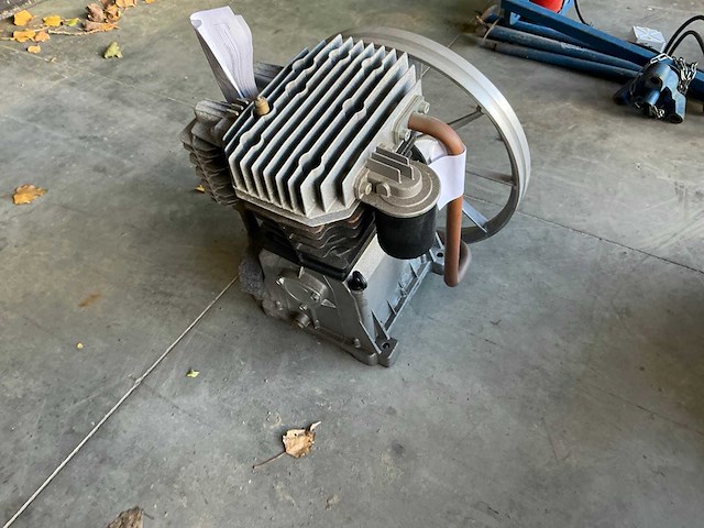 Luchtcompressor - afbeelding 3 van  4