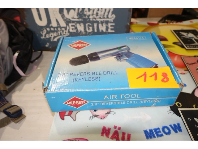 Luchtcompressor - afbeelding 1 van  3
