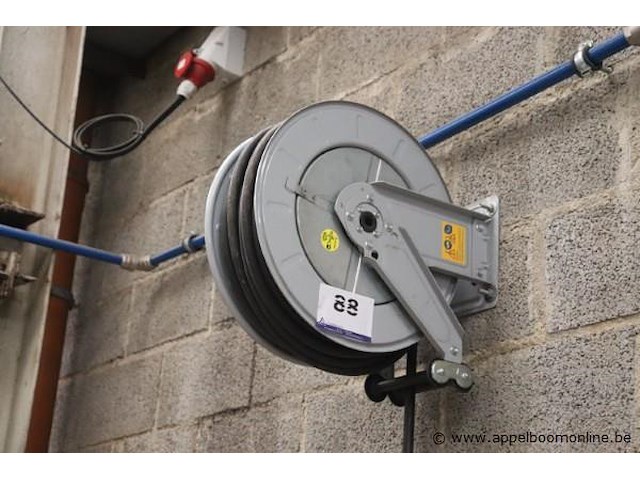 Luchtdarm op haspel - afbeelding 1 van  2