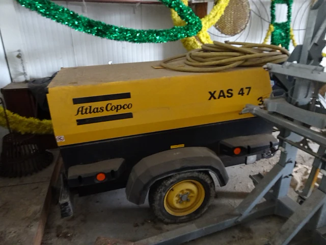 Luchtdrukcompressor atlas copco - afbeelding 2 van  8