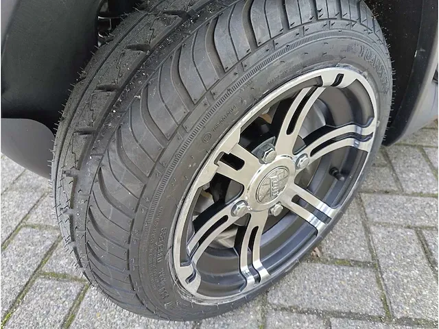 Luqi - ev300 - m1 - 45 km elektrische stadsauto - afbeelding 5 van  39