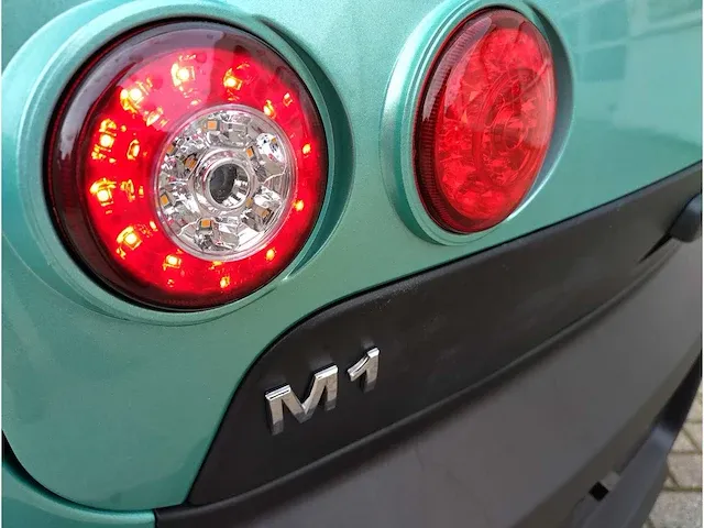 Luqi - ev300 - m1 - 45 km elektrische stadsauto - afbeelding 18 van  39