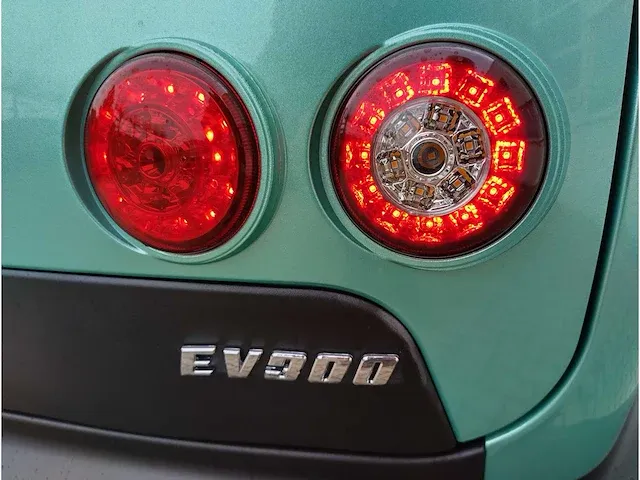 Luqi - ev300 - m1 - 45 km elektrische stadsauto - afbeelding 33 van  39