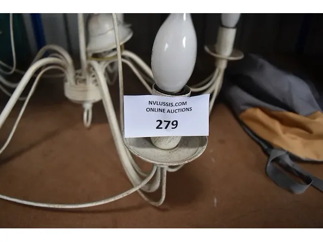 Luster 5 lichtpunten, 2 kinderzetels (beschadigd), tasje - afbeelding 2 van  8