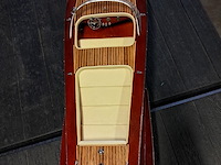 Luxe riva florida modelboot in mahonie hout ( 670 mm) nieuwe staat per 1980 - afbeelding 2 van  11