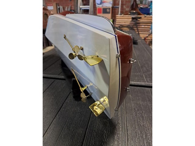 Luxe riva florida modelboot in mahonie hout ( 670 mm) nieuwe staat per 1980 - afbeelding 7 van  11