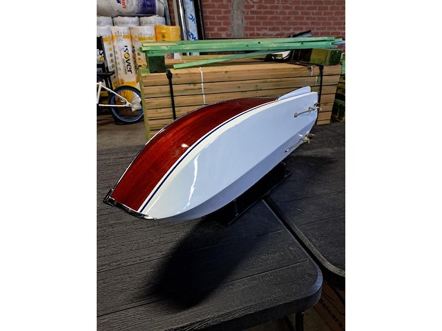 Luxe riva florida modelboot in mahonie hout ( 670 mm) nieuwe staat per 1980 - afbeelding 8 van  11