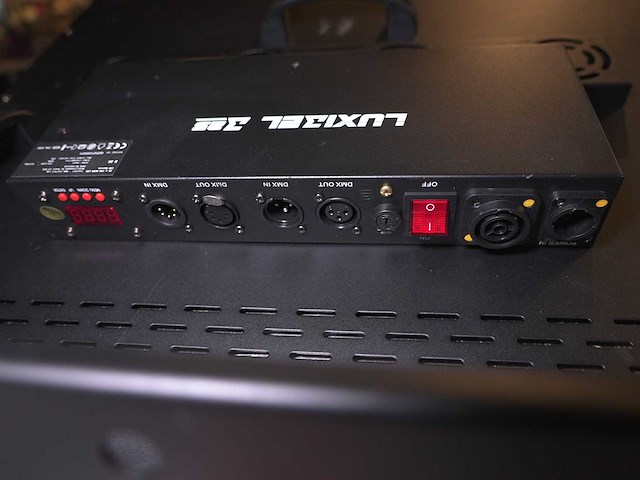 Luxibel - set 4x luxibel b25 - 25 x 10w rgb amber matrix led - afbeelding 3 van  3