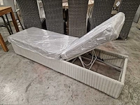 Luxury lounge liverpool ligbed wicker grijs met kussen grijs - afbeelding 2 van  6